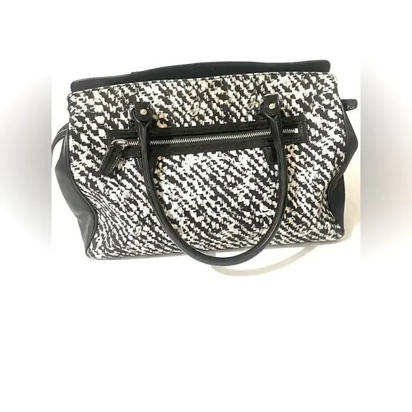 Coach Purse - Picture 2 of 8